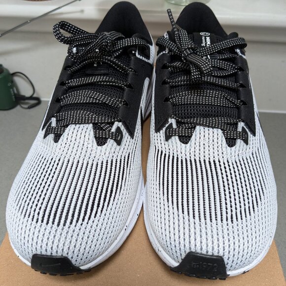 BNIB Nike Air Zoom Pegasus - sizes 8 + 8.5 available - Picture 2 of 6